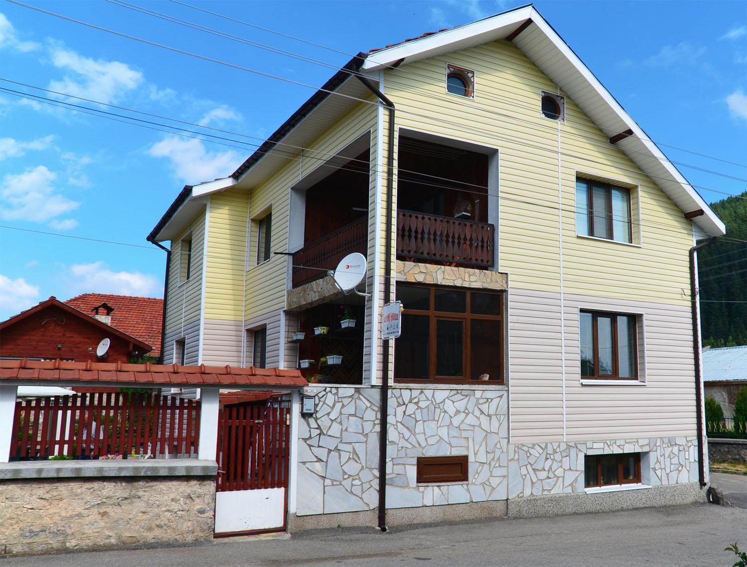 Отель Sunny House Маджаре Экстерьер фото